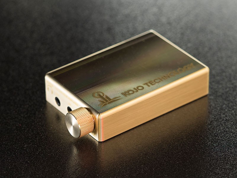 經典重生,光城精工推出復刻版 KM01-BRASS.Re 便攜式耳機放大器 經典重生,光城精工推出復刻版 KM01-BRASS.Re 便攜式耳機放大器