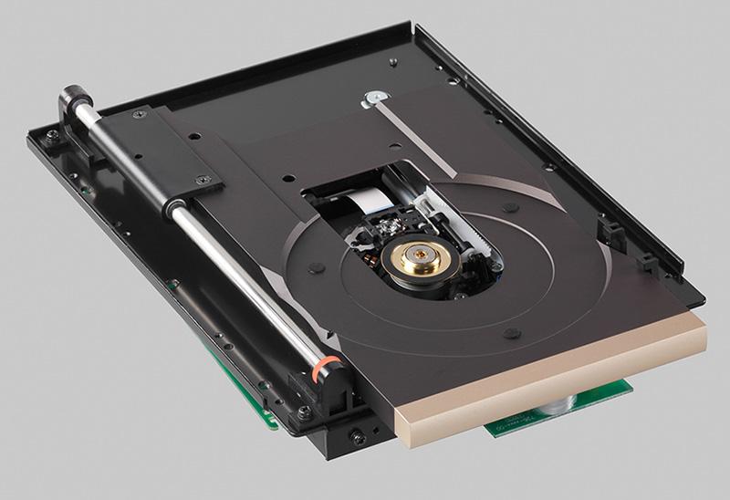 力壓訊噪水平的 Accuphase DP-560 力壓訊噪水平的 Accuphase DP-560