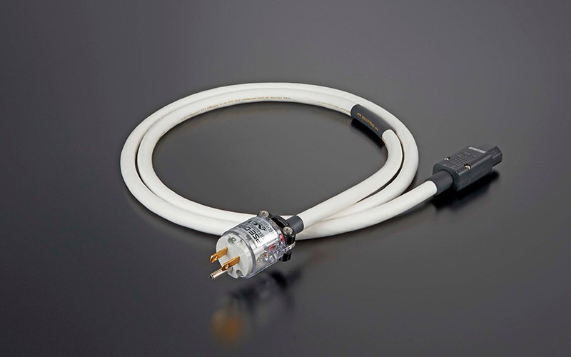再度進化,AET 推出全新 Evolution 系列 EVO-1304H AC 電源線 再度進化,AET 推出全新 Evolution 系列 EVO-1304H AC 電源線