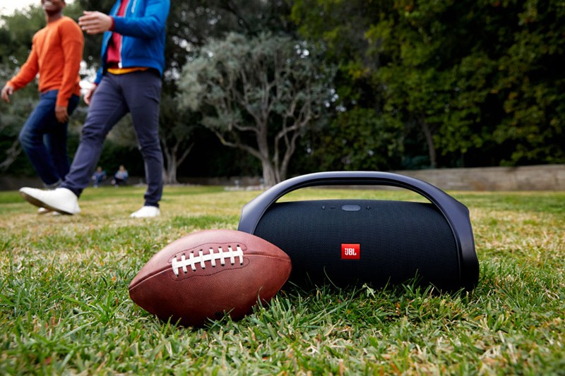 戶外派對良伴,JBL 推出大型便攜式藍牙喇叭 BOOMBOX 戶外派對良伴,JBL 推出大型便攜式藍牙喇叭 BOOMBOX
