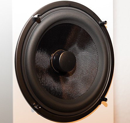 小巧座地登場，Audio Physic 推出全新 Classic 5 座地喇叭