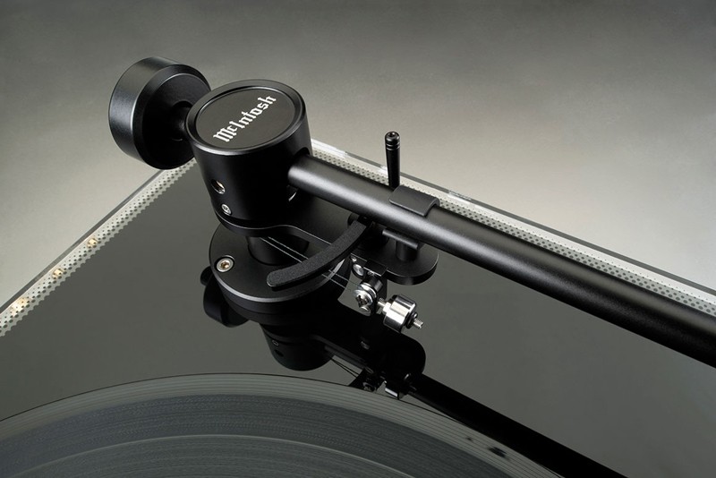 McIntosh 推出入門級黑膠唱盤 MT2 Precision Turntable