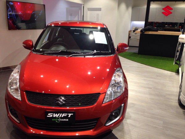 鈴木 Swift eNe-CHARGE 只售 $149,800 (2015 年 1 月 24-25 日)