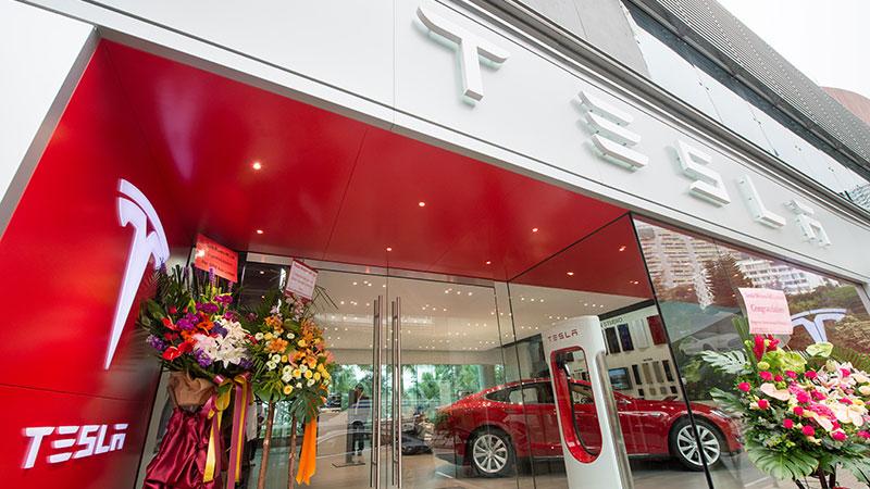 Tesla 淺水灣海灘 The Pulse Pop-up Store 正式開幕