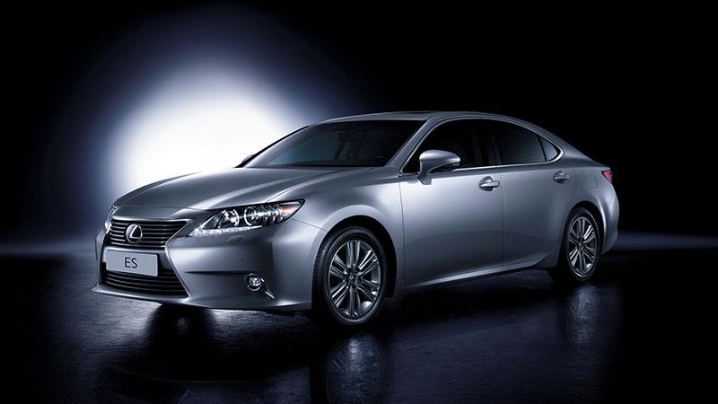 Lexus ES 細緻演繹駕乘藝術 現貨優惠價由港幣 $399,980 起