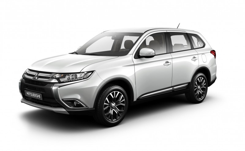 全新 2016 三菱 Outlander 7 人 SUV 首批尊享免費升級設備 全新 2016 三菱 Outlander 7 人 SUV 首批尊享免費升級設備