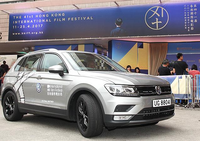 Volkswagen 爲「香港國際電影節」開幕禮提供貴賓接送服務