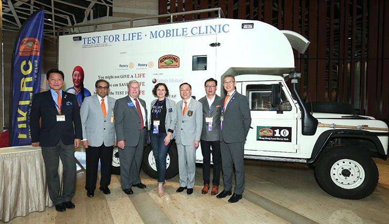 香港扶輪 向蒙古捐贈醫療越野車