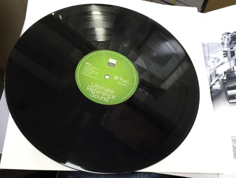 Stockfisch Records 推出 JR Transrotor <Ultimate Reference Sound> LP