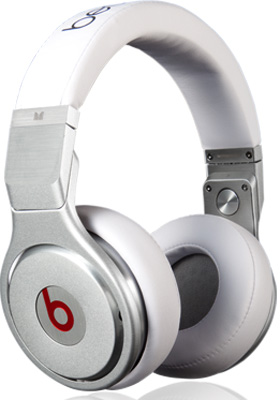 Beats Pro™ High Performance Professional Headphones Beats Pro™ High Performance Professional Headphones