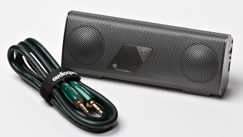 Soundmatters FoxL x Audioquest 2012 Platinum Edition Soundmatters FoxL x Audioquest 2012 Platinum Edition