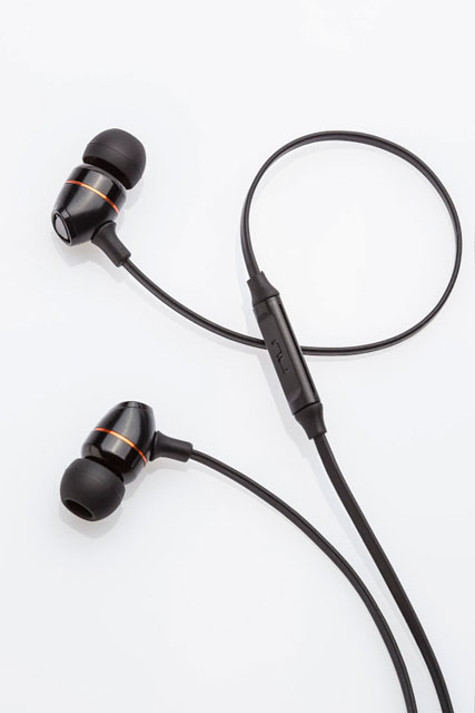 美國 NuForce 重低音入耳式耳機 “NE-650M” 美國 NuForce 重低音入耳式耳機 “NE-650M”