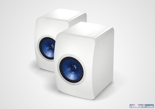 KEF 為皇牌型號 LS50 增添唯美鋼琴白色 KEF 為皇牌型號 LS50 增添唯美鋼琴白色