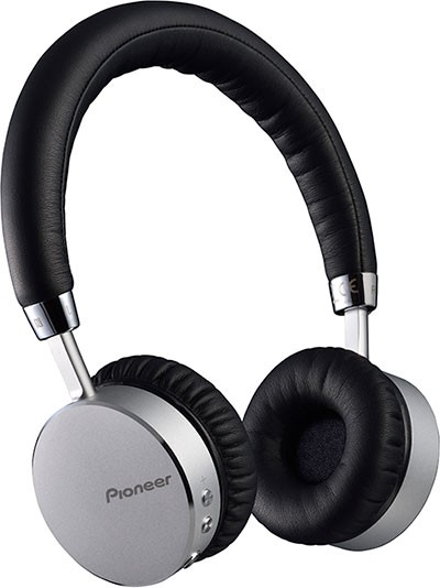 Pioneer 最新推出立體聲藍牙耳機「SE-MJ561BT」