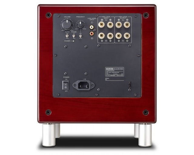 TEAC 推出小型純音響用的主動式超低音 SW-P300