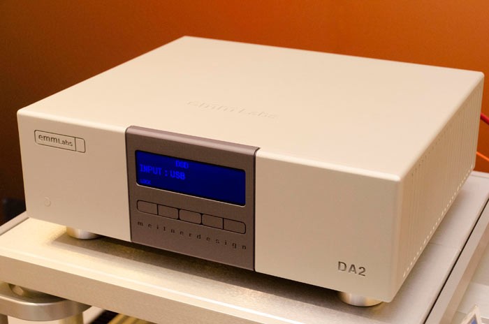 EMM Labs 推出全新 DA2 旗艦解碼器 EMM Labs 推出全新 DA2 旗艦解碼器