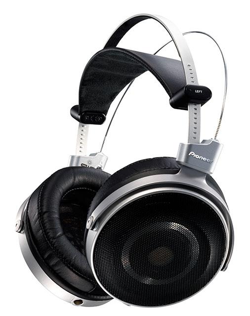 PIONEER 推出 SE-MASTER1 旗艦級耳機 PIONEER 推出 SE-MASTER1 旗艦級耳機