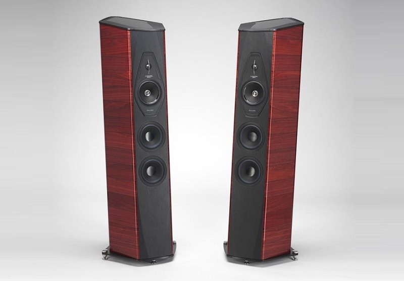 Sonus faber 推出 Homage 全新成員 Il Cremonese座地喇叭 Sonus faber 推出 Homage 全新成員 Il Cremonese座地喇叭