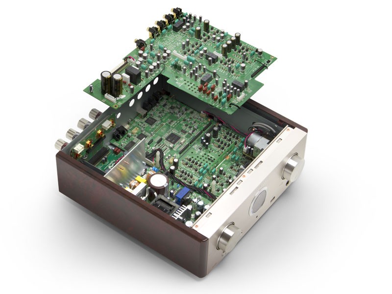 Marantz 推出對應 DSD 解碼的合併放大器 HD-AMP1 Marantz 推出對應 DSD 解碼的合併放大器 HD-AMP1
