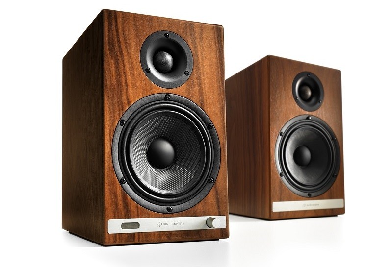 Audioengine 推出全新主動式書架喇叭 HD6 Audioengine 推出全新主動式書架喇叭 HD6