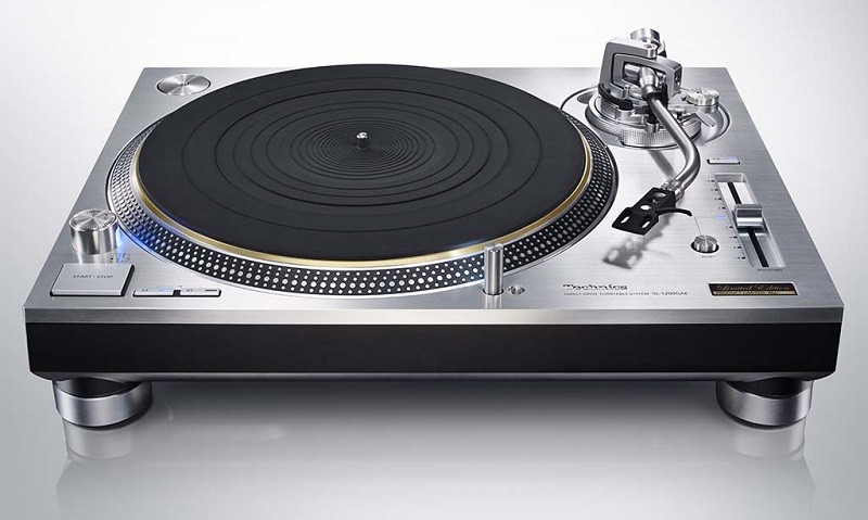 浴火重生， Technics 推出黑膠唱盤 SL-1200GAE 及 1200G