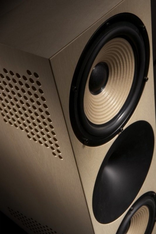 監聽技術加持,Amphion 推出全新改良版本 Krypton3 座地喇叭 監聽技術加持,Amphion 推出全新改良版本 Krypton3 座地喇叭