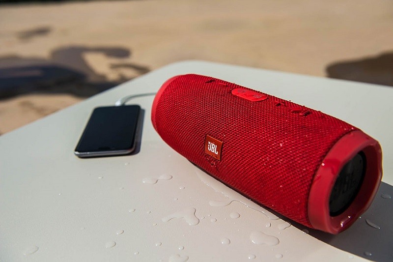 全氣候性能加強,JBL 推出全新 CHARGE3 藍牙喇叭 全氣候性能加強,JBL 推出全新 CHARGE3 藍牙喇叭