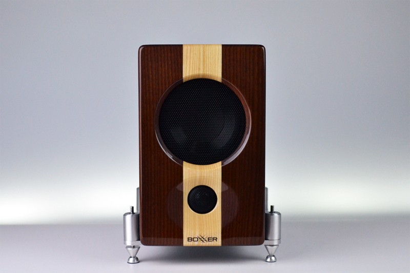 質感提升,Everything But Тhe Box 推出 BoXXeR SM 0.5W 書架喇叭 質感提升,Everything But Тhe Box 推出 BoXXeR SM 0.5W 書架喇叭