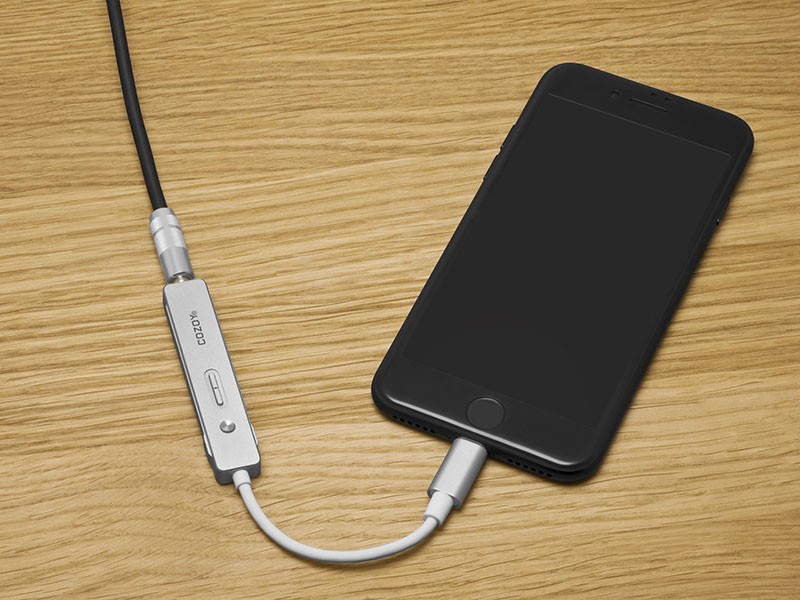 iphone / iPad / iPod touch 良伴，COZOY 推出 Lightning 連接方式的 DAC / 耳機放大 TAKT