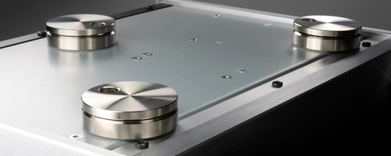 全新「5」系降臨,TEAC 推出 USB DAC /耳機放大器 UD - 505 全新「5」系降臨,TEAC 推出 USB DAC /耳機放大器 UD - 505