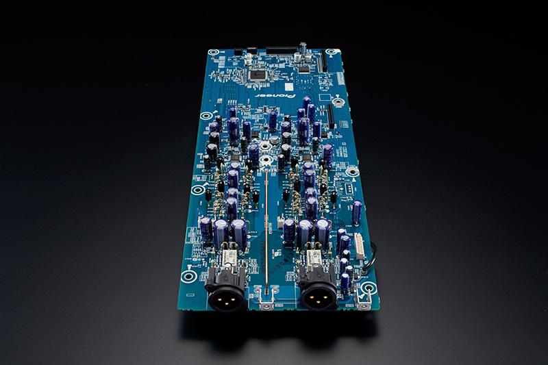 Pioneer PD-70AE SACD 播放機及 D/A 轉換器 Pioneer PD-70AE SACD 播放機及 D/A 轉換器