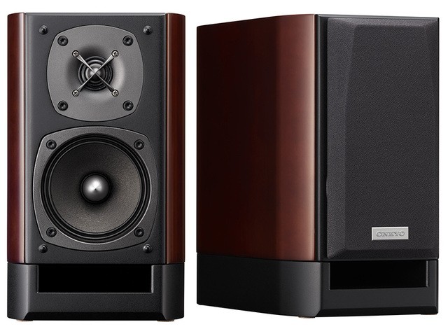 CR-N775 最佳拍擋,Onkyo 推出 D-112 NFX 及 D-012 EXT 書架喇叭 CR-N775 最佳拍擋,Onkyo 推出 D-112 NFX 及 D-012 EXT 書架喇叭
