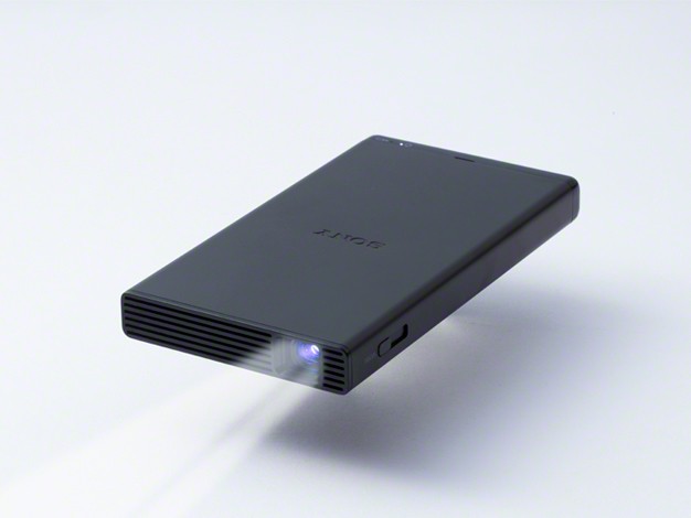 Sony 推出全新便攜式 MP-CD1 微型投影機 Sony 推出全新便攜式 MP-CD1 微型投影機