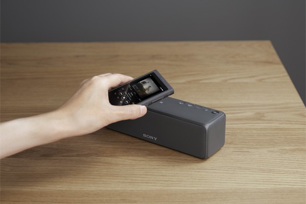 聲色藝俱全,Sony 推出全新無線藍牙喇叭 SRS-HG10 聲色藝俱全,Sony 推出全新無線藍牙喇叭 SRS-HG10