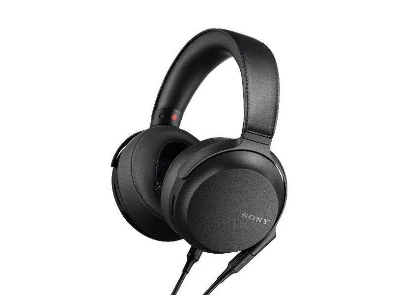 率先在港發布，SONY 即將推出全新 MDR-Z7M2 頭戴式耳機