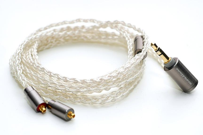 黃銅、不鏽鋼各有特色 Acoustune HS1600 系列大玩金屬風 黃銅、不鏽鋼各有特色 Acoustune HS1600 系列大玩金屬風