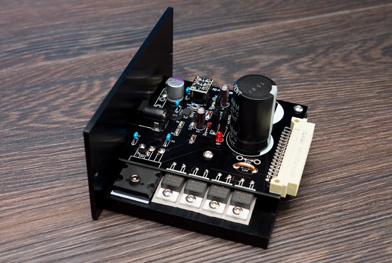 Clones audio 推出全新線性電源供應器 POWER STATION Clones audio 推出全新線性電源供應器 POWER STATION