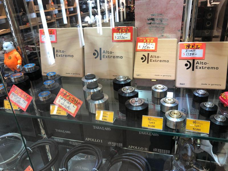 旺角友誠影音天地 - 搬遷特價清貨 旺角友誠影音天地 - 搬遷特價清貨