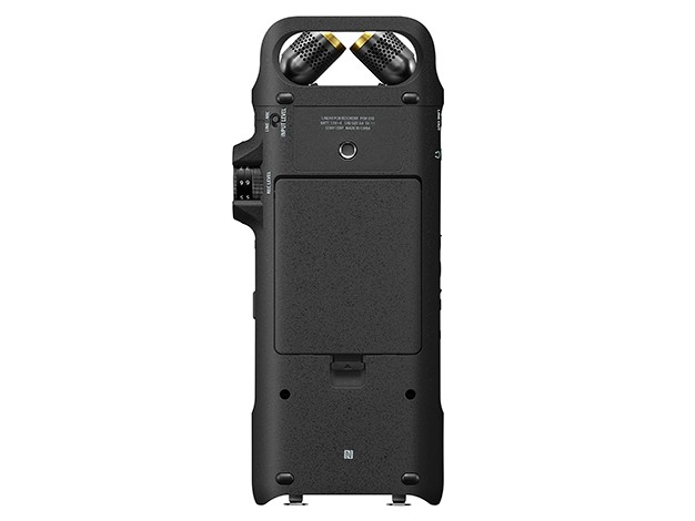 Sony 推出便攜式 Hi-Res 數碼錄音機 PCM-D10 Sony 推出便攜式 Hi-Res 數碼錄音機 PCM-D10
