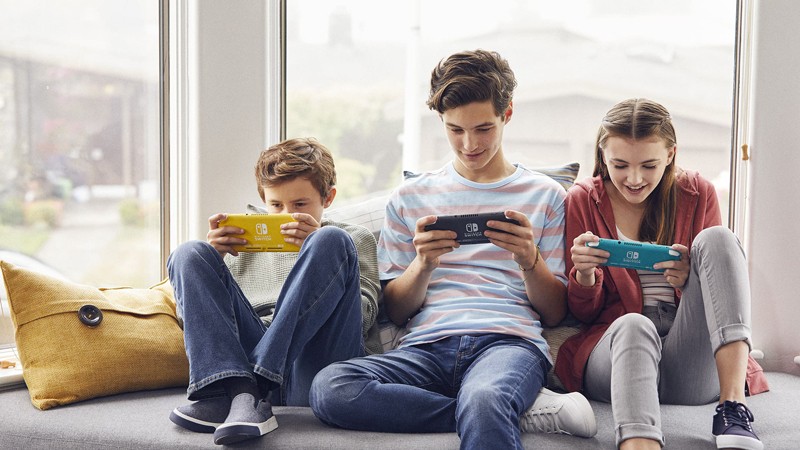 更輕更細,任天當推出全新攜帶型 Nintendo Switch Lite 更輕更細,任天當推出全新攜帶型 Nintendo Switch Lite
