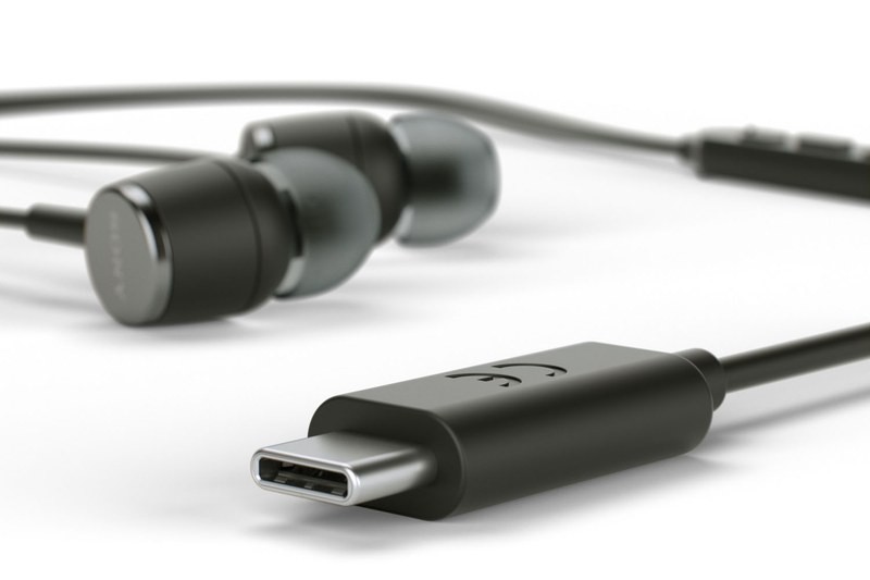 Sony 發表採用 USB-C 介面的有線耳機 STH50C