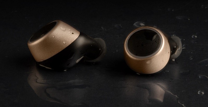Creative 推出全新左右分離式的無線耳機 Outlier Gold Creative 推出全新左右分離式的無線耳機 Outlier Gold