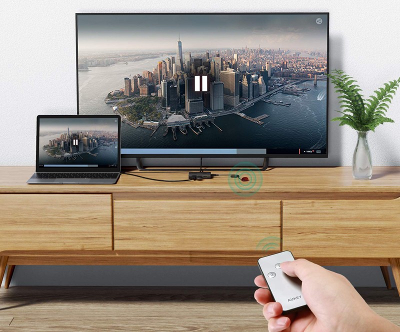 AUKEY 推出全新三入一出 HDMI 分線器 HA-H15