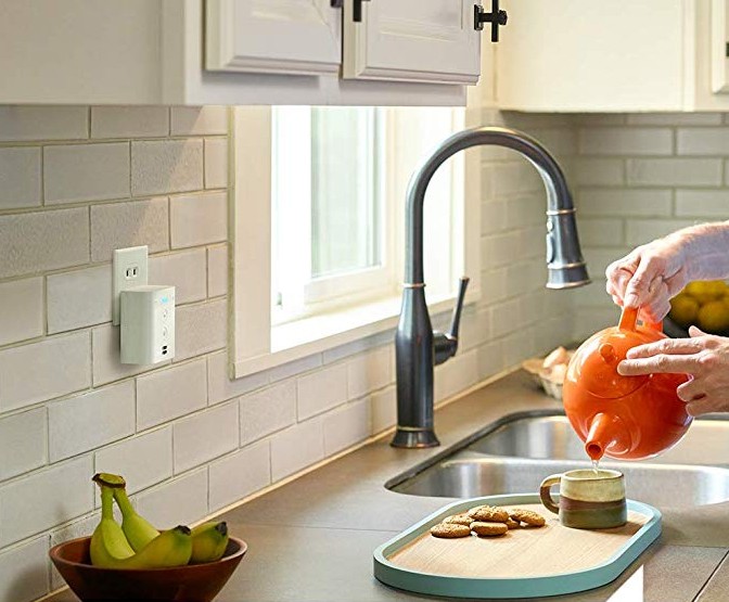 Amazon 推出即插即用的 Alexa 語音助手 Echo Flex Amazon 推出即插即用的 Alexa 語音助手 Echo Flex