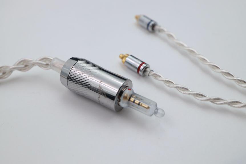 Luminox Audio 追求突破: 三段式調音 Luminox Luminox Audio 追求突破: 三段式調音 Luminox