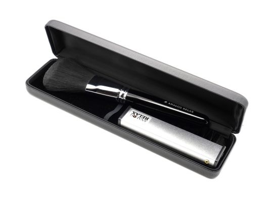 Analog Relax 推出全新音響用除靜電刷 Brush hard Analog Relax 推出全新音響用除靜電刷 Brush hard