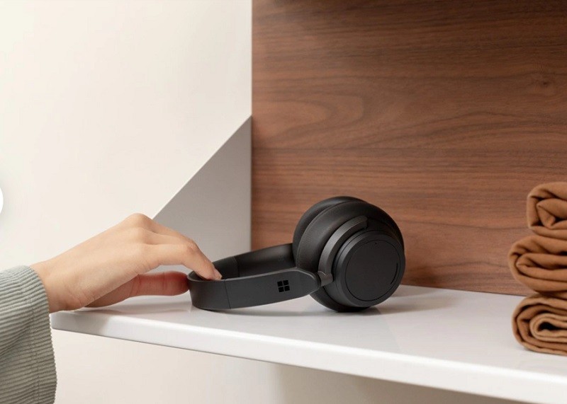 微軟發表新一代全罩式耳機 Surface Headphones 2 微軟發表新一代全罩式耳機 Surface Headphones 2