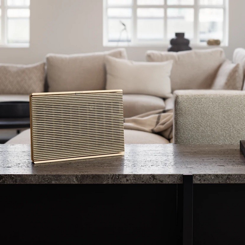延續極簡風,推出全新 Beosound Level 無線喇叭 延續極簡風,推出全新 Beosound Level 無線喇叭
