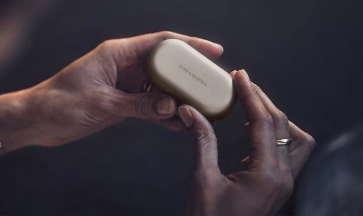 Bang & Olufsen 推出全新主動降噪真無線藍牙耳機 Beoplay EQ Bang & Olufsen 推出全新主動降噪真無線藍牙耳機 Beoplay EQ