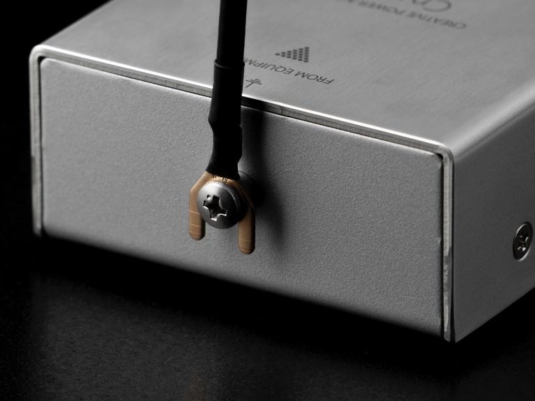 精緻刻畫聲音輪廓 - KOJO Technology Crystal E 日製地盒 精緻刻畫聲音輪廓 - KOJO Technology Crystal E 日製地盒